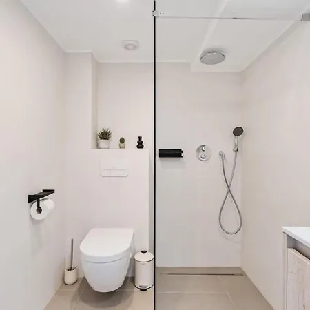 Modern Limpertsberg Near Center דירה